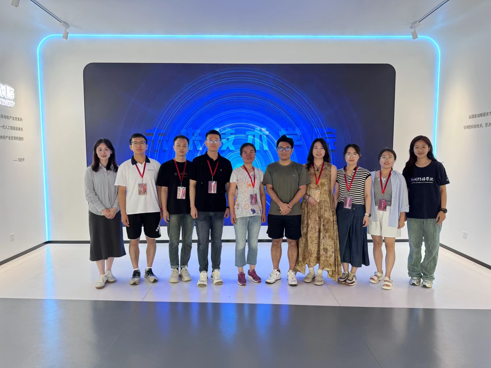 呼市二中管的严吗_呼市二中网_呼市二中宣传片