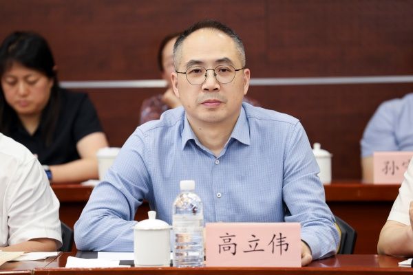高立伟_副本.jpg