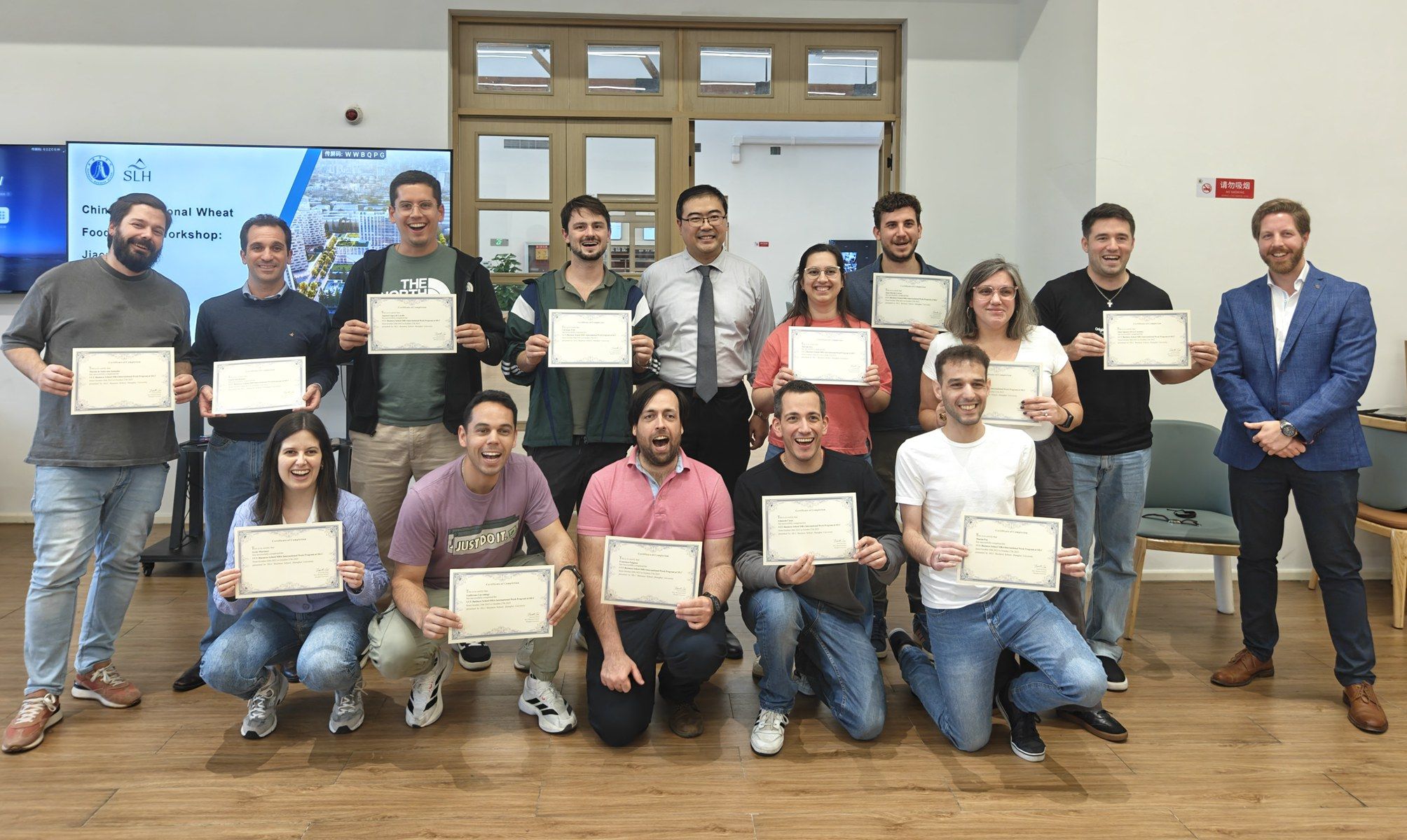 3b1ce25c4c4ea3d61a6d6e3a8dd13031_副本.jpg 3b1ce25c4c4ea3d61a6d6e3a8dd13031_副本.jpg