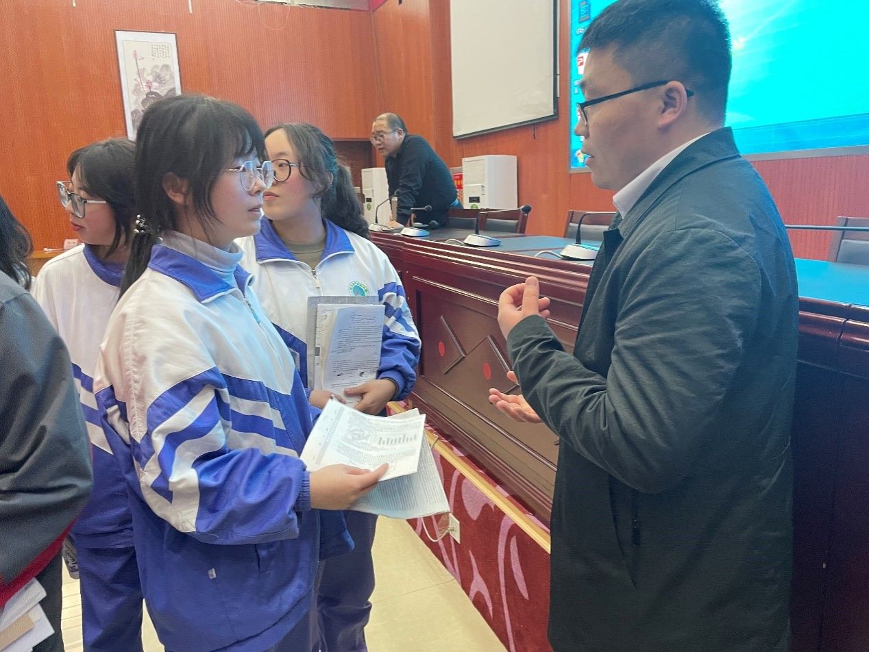 图片8.jpg 图片8.jpg
