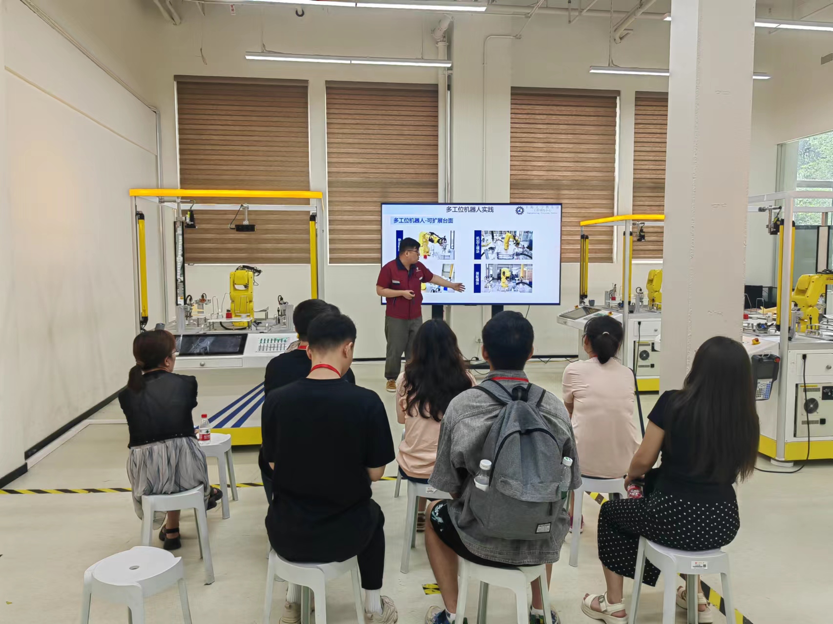 呼市二中管的严吗_呼市二中宣传片_呼市二中网