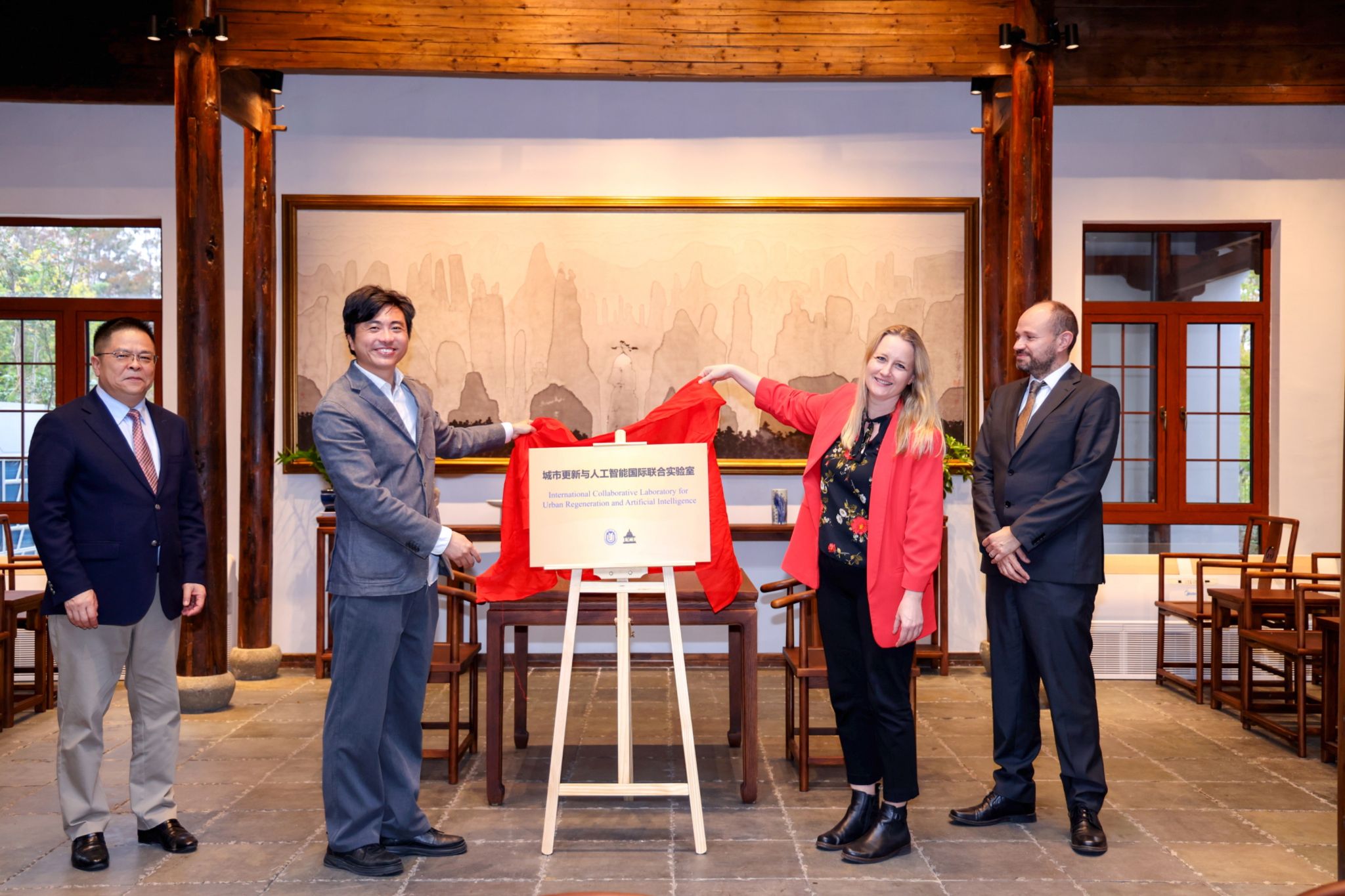 照片5.jpg 照片5.jpg