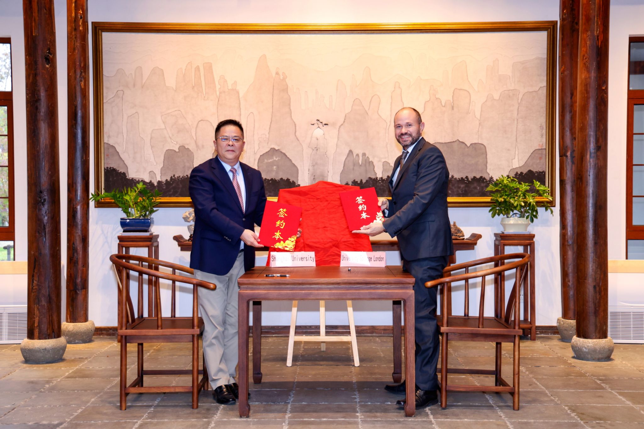 照片4.jpg 照片4.jpg