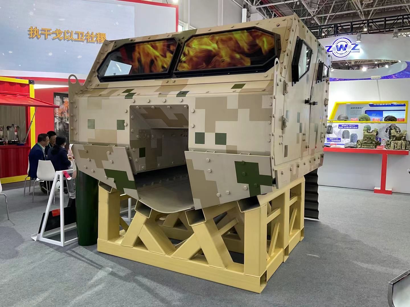 轻型战术车辆模块化设计与新材料.jpg 轻型战术车辆模块化设计与新材料.jpg