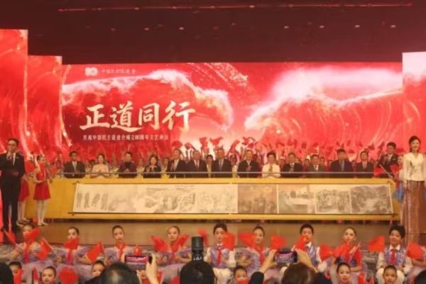 001d2e240979505081d21dc7ebed8e89 001d2e240979505081d21dc7ebed8e89.jpg