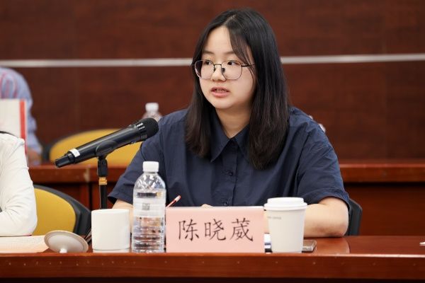陈晓葳_副本.jpg